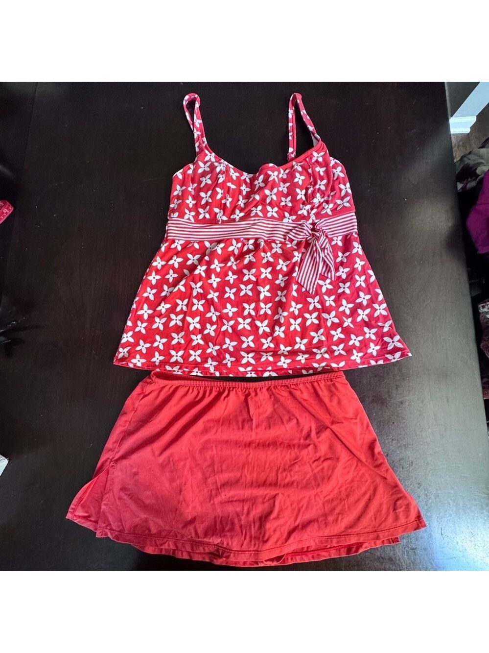 Beach House Red and White Floral Tankini with Solid Swim Skirt. Size 10